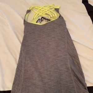 Lululemon workout top NWOT